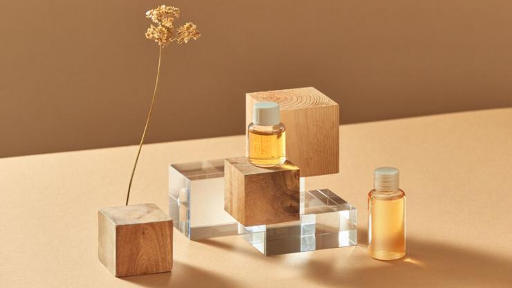 essential oils feature