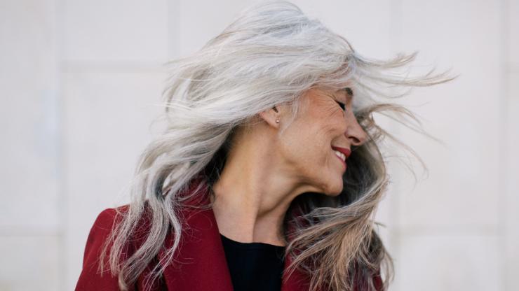 woman-with-long-gray-hair