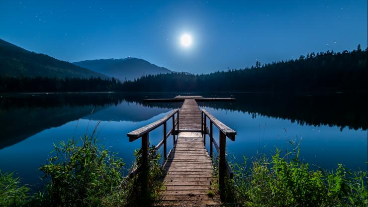 moonlight-dock